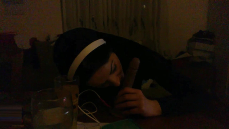 Toilet Mommy: Jeptiška Trénuje Robertek a Kuřba