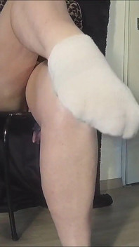 Sexy blondine in den socken.