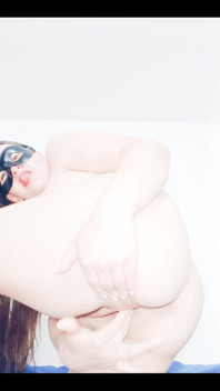 Yummy Fingering My Pussy