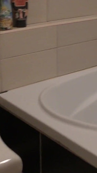 Il mio video privato quando mi sono lavato tette e