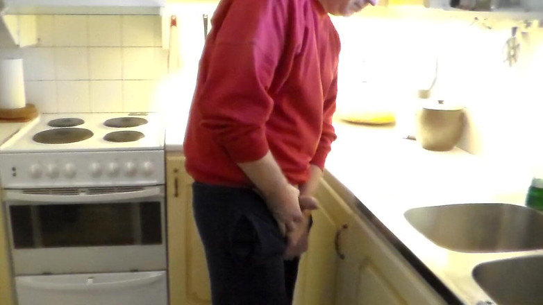 Sex hub male: John Está Mijando Na Pia Da Cozinha