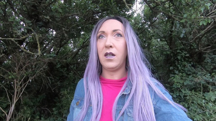 The Midnight Minx: Quay x boyunca yürüyüş
