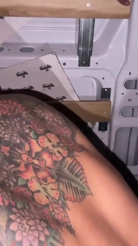 Latin tıraşlı sakso papi cumdumpvan'da ham anon yarağı alıyor! Ateşli genç twink prezervatifsiz grup seks partisi!