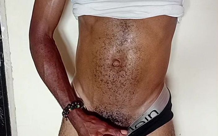 Sexydaddy: Khoe con cu khổng lồ này