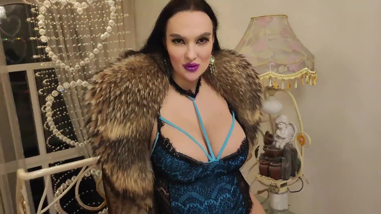 Princess18_: Diosa en pieles, esclavitud de baño