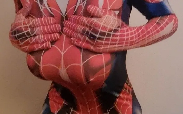 Devoterdwt: Spider Tranny G Cup tits 1