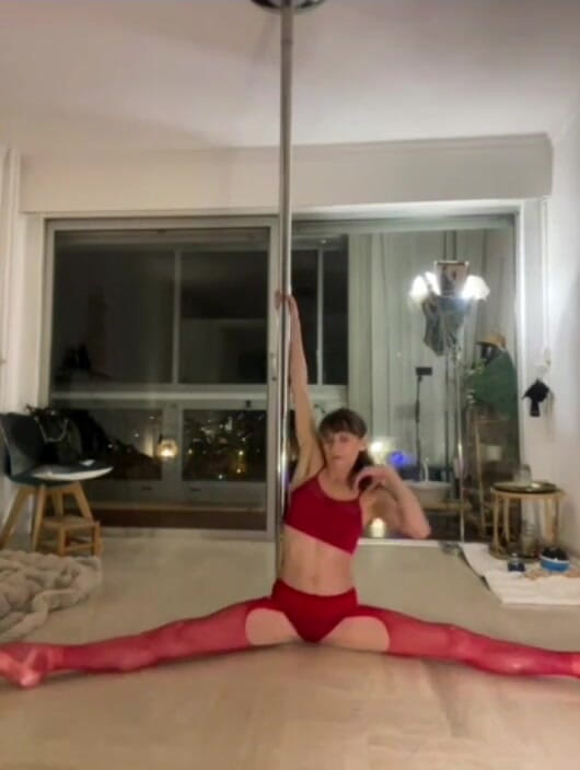 Chris06d72: Tanečnice