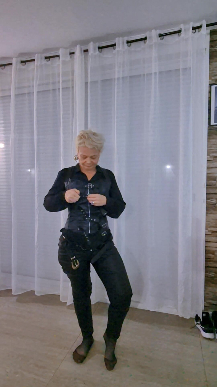 Sofy13: सब कुछ नीचे भी पकाएं। आप देखना चाहते हैं