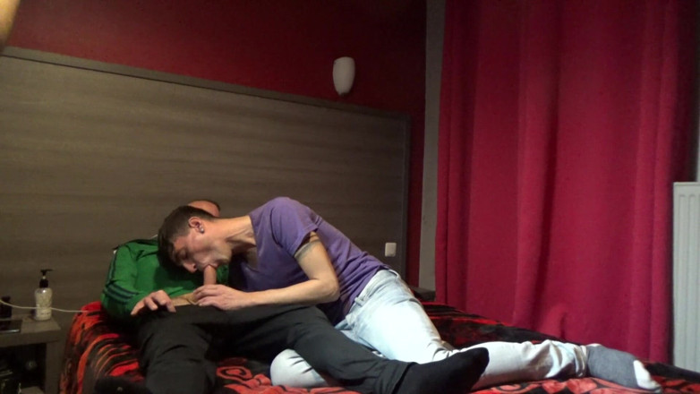 Gaybareback: 웹캠 2020