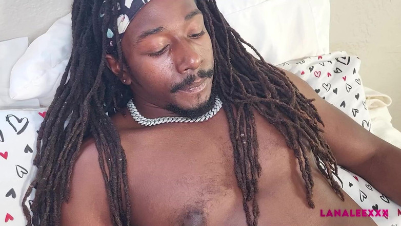 Lana Lee: Chora Lana Lee zostaje wyleczona przez Masywnego kutasa Hung Friend