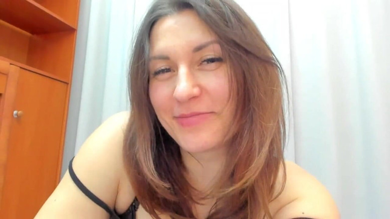 Adele Amber: ハイヒールで小便