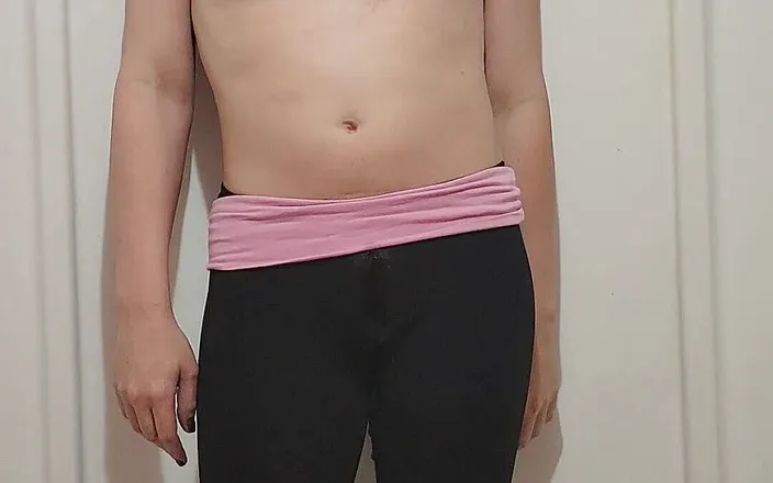 Josie Blade: Yoga pants pissing myself