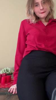Uwu đêm giao thừa trêu chọc màu đỏ