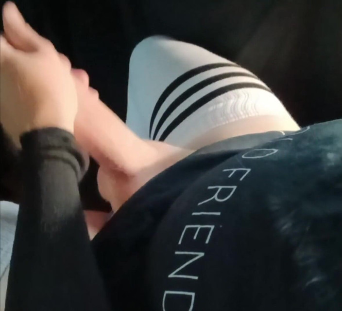 Raven LeSynn: 18 minuten Edging und mit Raven Letrap