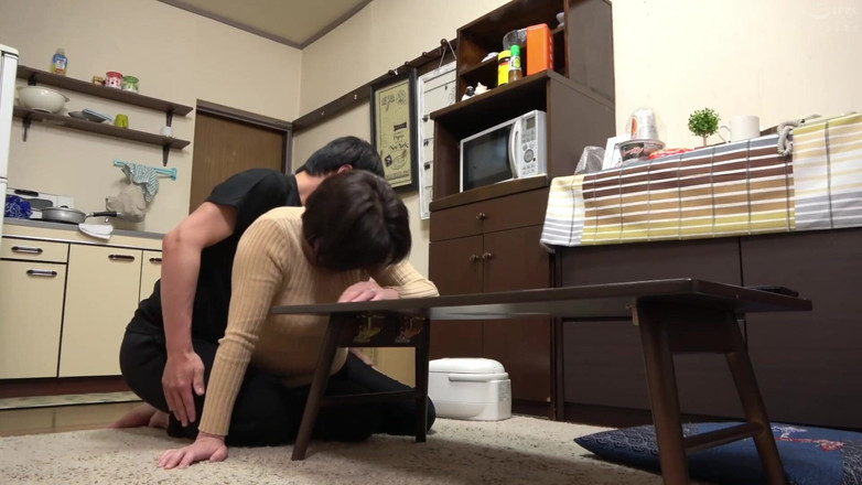 Vulture: La bella vecchia signora che gestisce l'edificio - voglio davvero scopare! 2