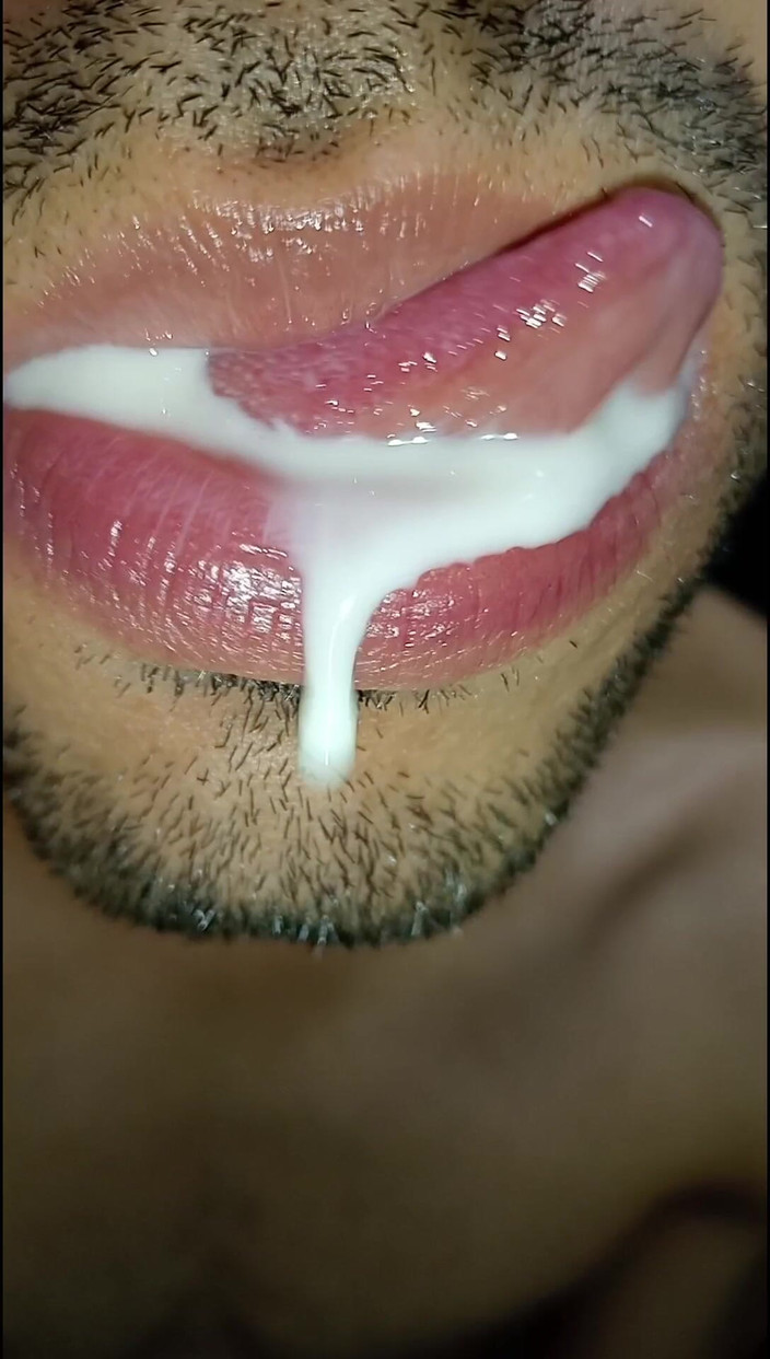 Rey rey: Kom klaar in mijn mond, speel met je sperma en...