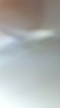 我的大胸部在你脸上