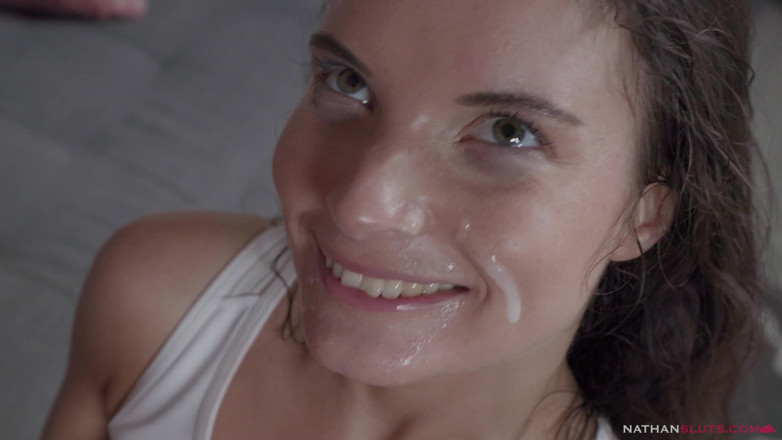 Nathansluts: いたずらなユーロティーンAnita Belliniソドム化によって彼女の継父の大きなコック - 4K