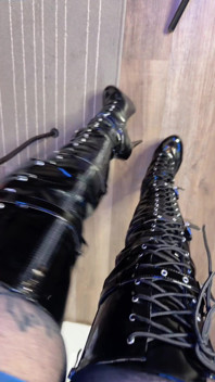 Who Loves Latex
