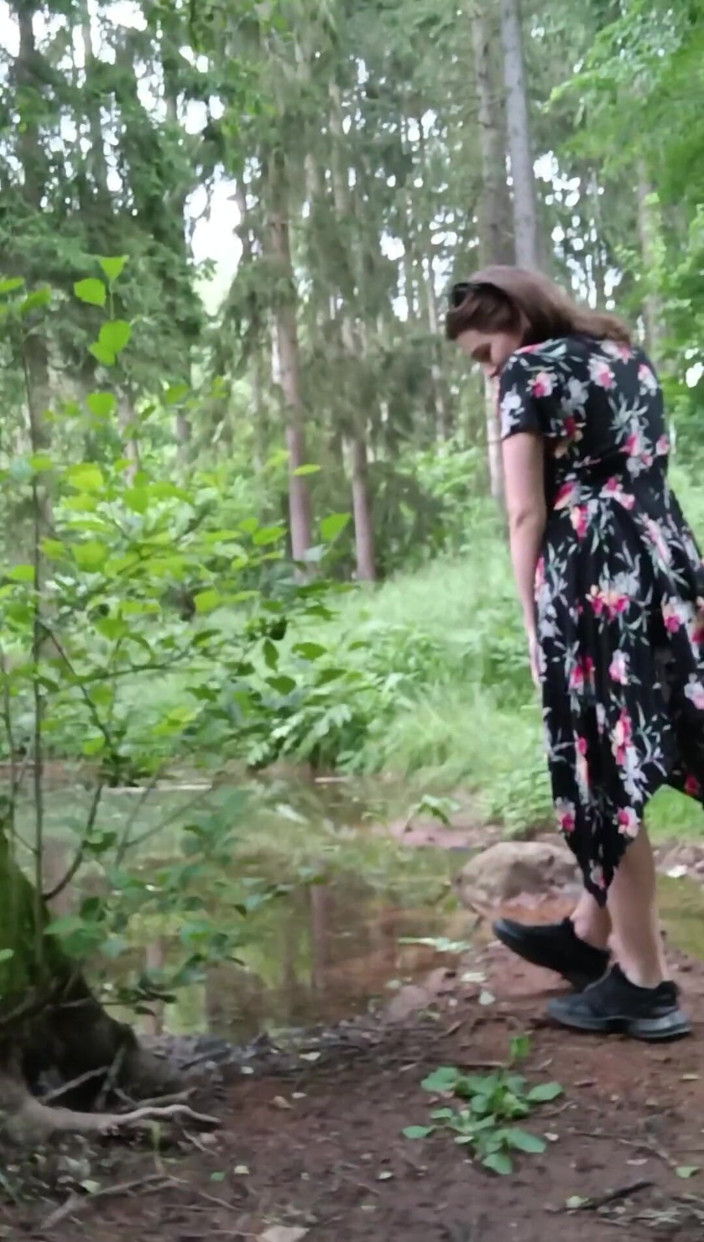 PeMy studio: Kongkek hutan dengan adik tiri jalang saya