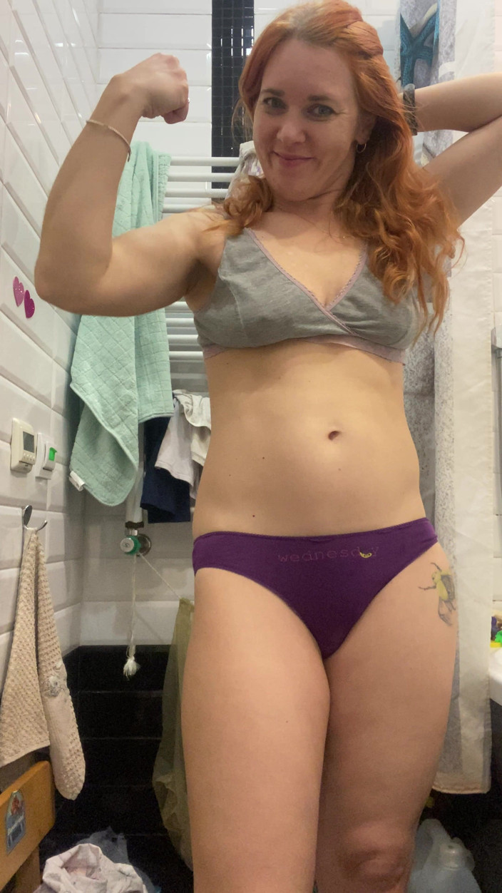 Hairy couple: Strong Girl Showing Her Muscles and Flashing Ass, Tits and...