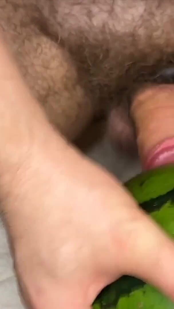 Fucking a Melon (Paul Bear) Fucking a Melon (Paul Bear)