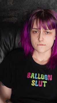 Alice Bean orgazm: Dziwna dziewczyna Wank