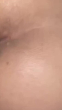 A questo ragazzo piace sempre lasciarmi pieno di sperma e godersi come è pieno di piacere quando ha finito