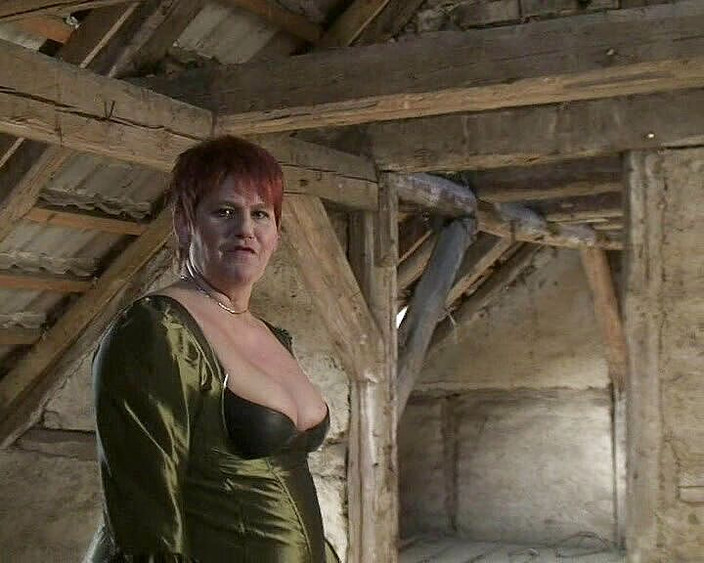 Anna Devot: अन्नादेवोत - मैं एक नए स्थान पर जा रहा हूं