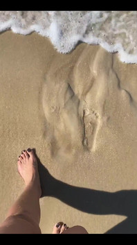 I Love the Sea and the Sun