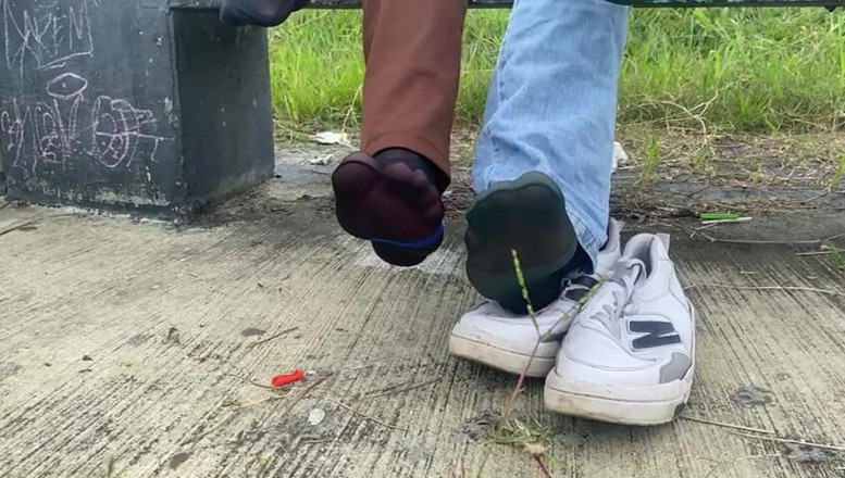 Mr Feet Colombia: Tell Me How Much You Love My Feet