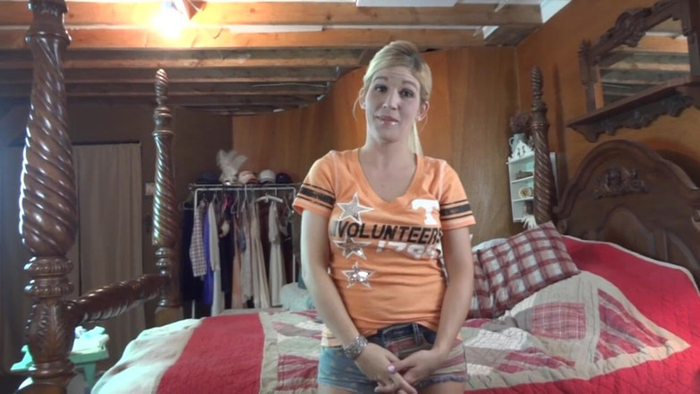 Hot wife Jolene & friends: Birthday Girl Fucking Herself Part 1