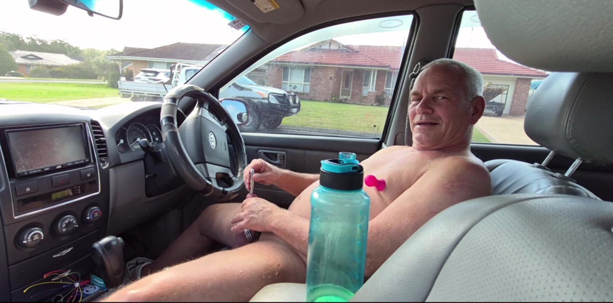 yogiyumyum: In the Car