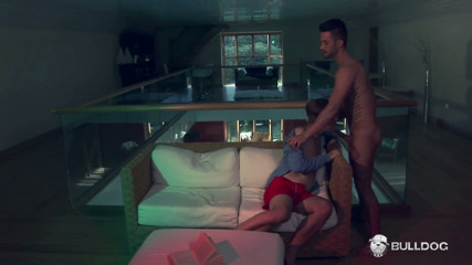BullDogXXX: खिंचाई - jaxon और Andrea