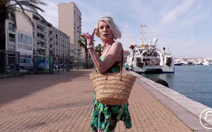 Bigdaddy films: Aos 70 anos, Eva prova que prazer não tem idade