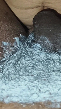 Une tatie telugu baise et nettoie les cheveux
