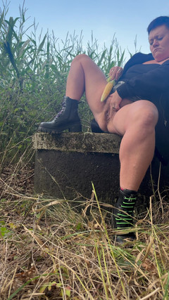 Hairyminka: トウモロコシの芯を出さなければならなかった