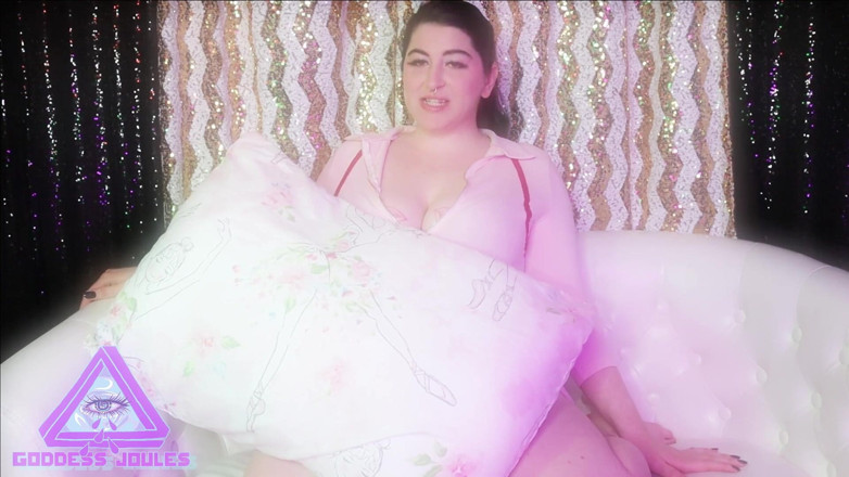 goddessjoules: Humper cu pernă