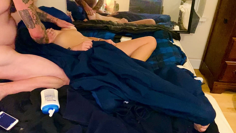 Billy Bikes: Nový roomate v berlínské hostelu