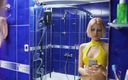Vasya Sylvia: Wytrysk pod prysznicem - cipka z bliska - wibrator