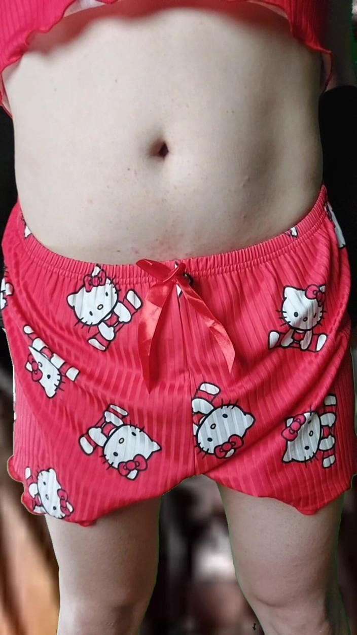 Kitty_Cross: Calda carina effeminato culo sissy in pigiama che rimbalza culo...