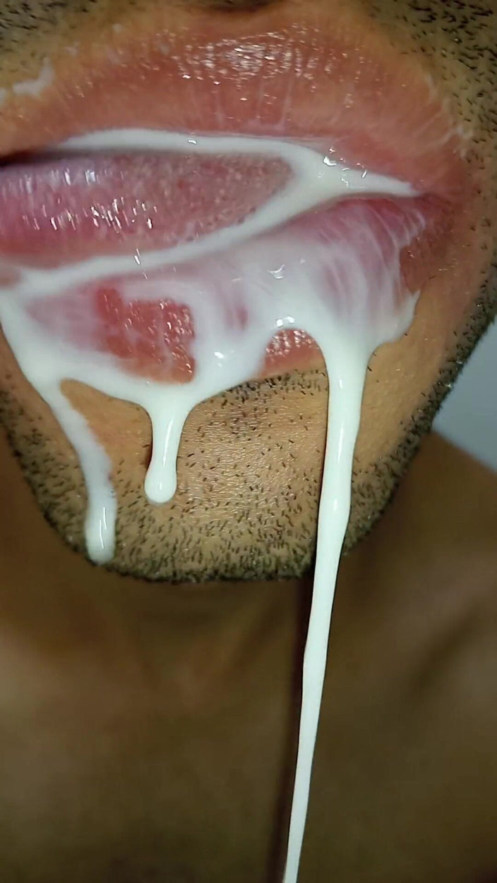 rey10rey10: I Love Cum in My Mouth, Tongue Long Tongue, Kiss,...