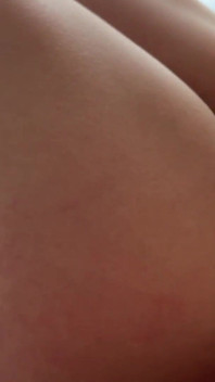 Éjaculation, sperme, sperme ! Une compilation avec une belle copine au gros cul