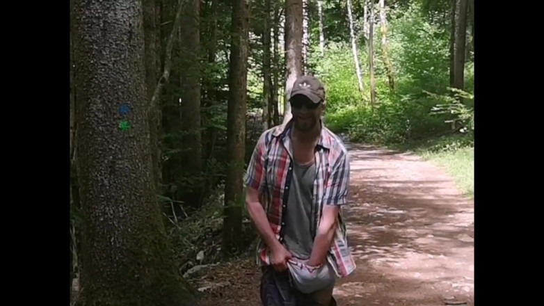 Monster_Meat_: In i skogen...