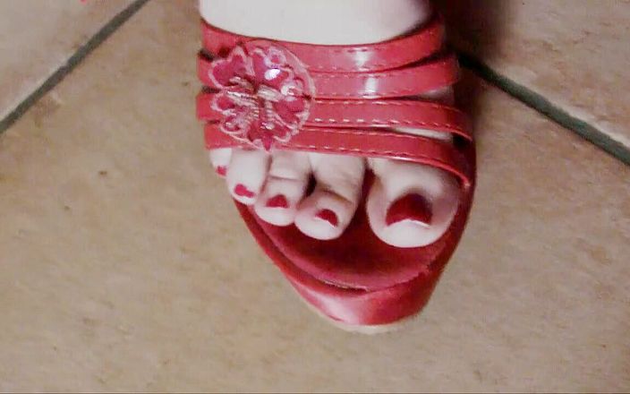 Lady Mesmeratrix Official: Le mie scarpe rosse