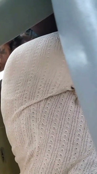 Sneakylink Szedł na ulicę, aby zjeść tego penisa na tylnym siedzeniu