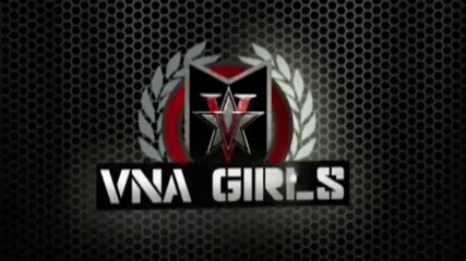 Julia Ann: Julia Ann lila strap on