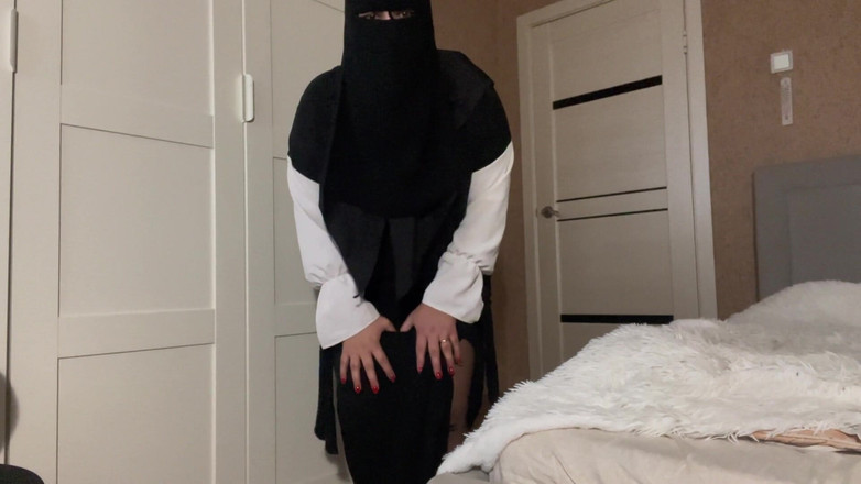 Lux Eva: Мачеха показывает колготки пасыку