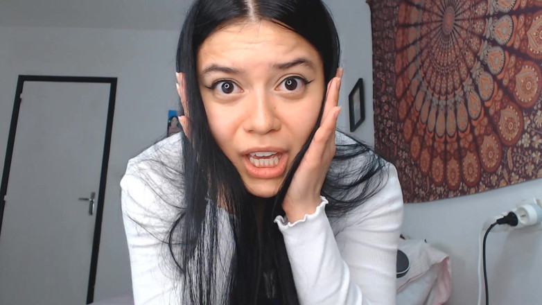 Sweetieluna: Seducendo il patrigno della mia amica