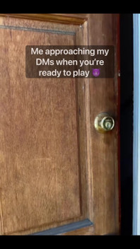 Nothing Better Than Laying Down, Answering My Dms, and Playing with My Tits and Pussy